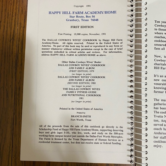 Dallas Cowboys Wives' Cookbook - Picture 4 of 10